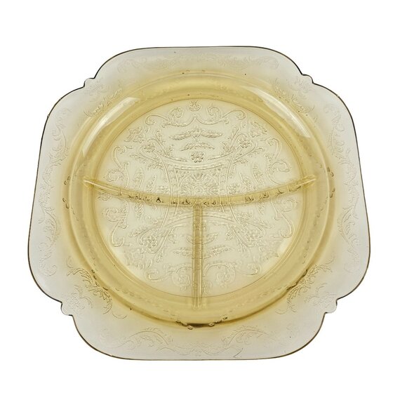 Vintage Federal Glass Amber Madrid Pattern Depression Divided Plates Set Of 2 - Picture 2 of 7